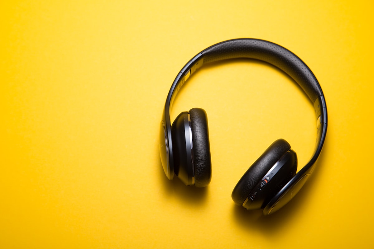 Sony WH-1000XM5 Wireless Headphones photo 1